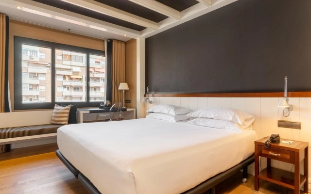 U232 Hotel