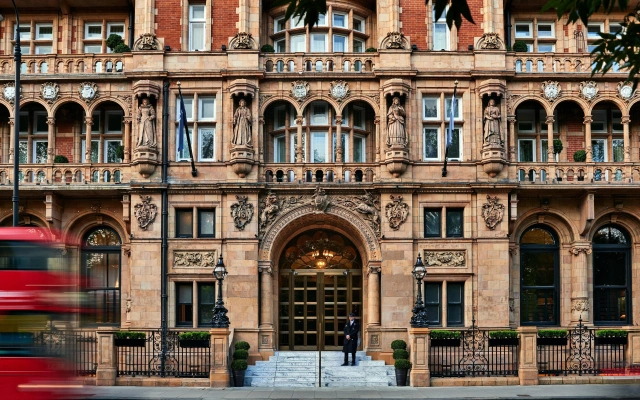 Kimpton Fitzroy London by IHG