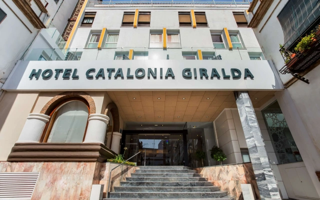 Catalonia Giralda Hotel